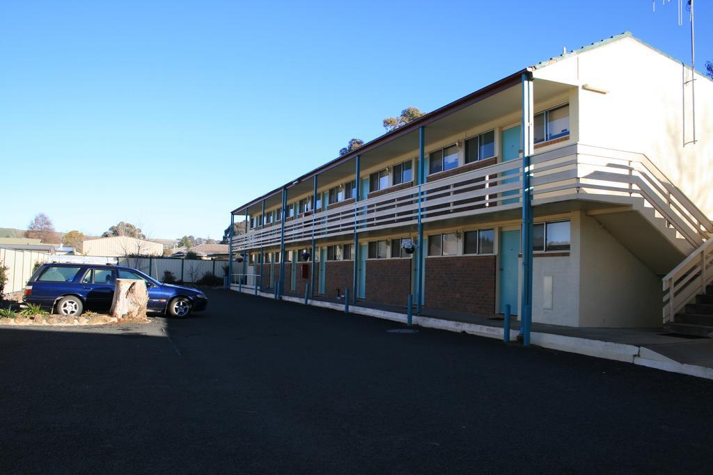 Blayney Leumeah Motel 외부 사진